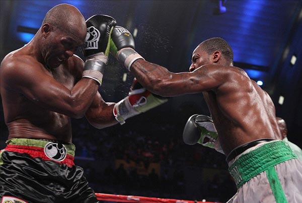 Bernard Hopkins and Chad Dawson